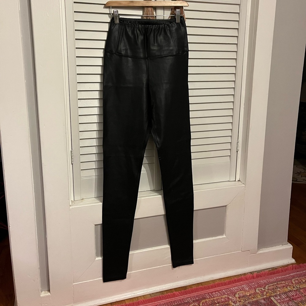 Black Small Leather Leggings Wilfred Free